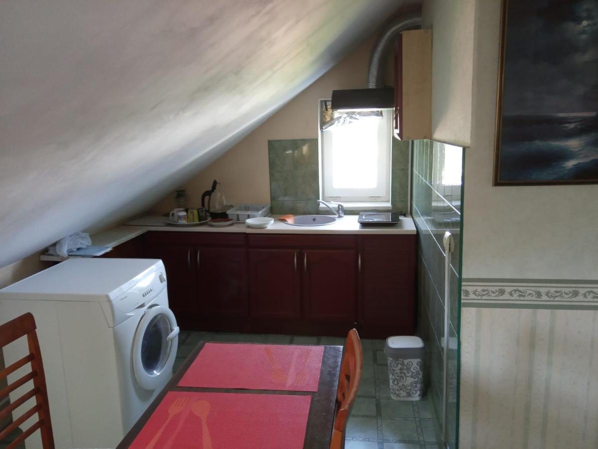 Apartment In Kauguri Jūrkalne Buitenkant foto